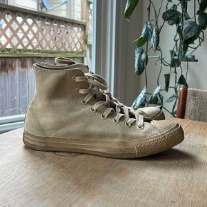 NWOT Tan Beige Chuck Taylor All Star Suede Mono Color High Top sneaker Shoe
